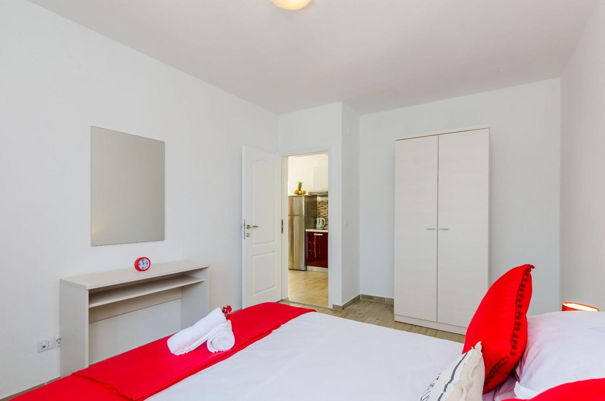 Mata Family Apartments مولونات الغرفة الصورة