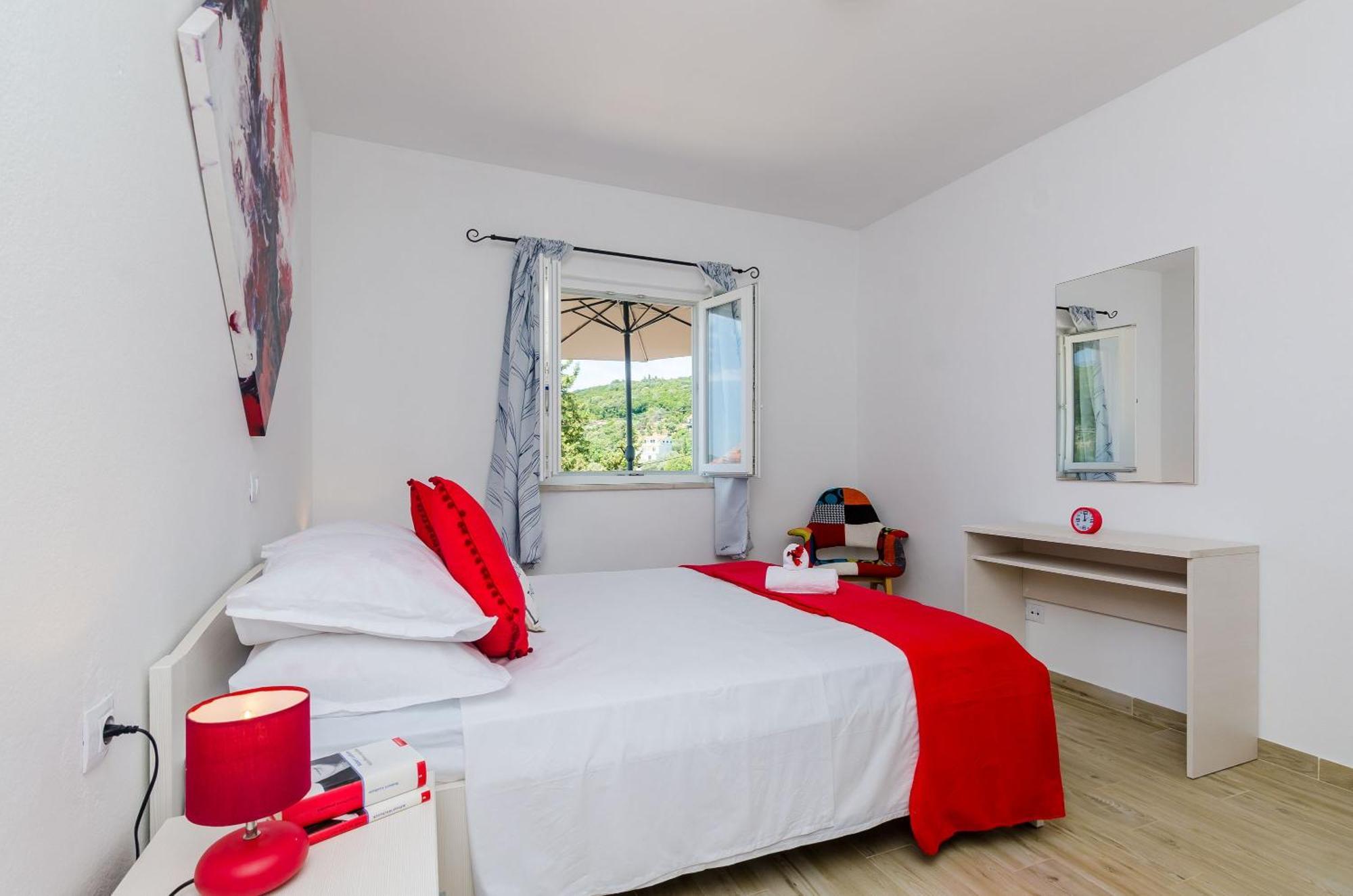 Mata Family Apartments مولونات الغرفة الصورة