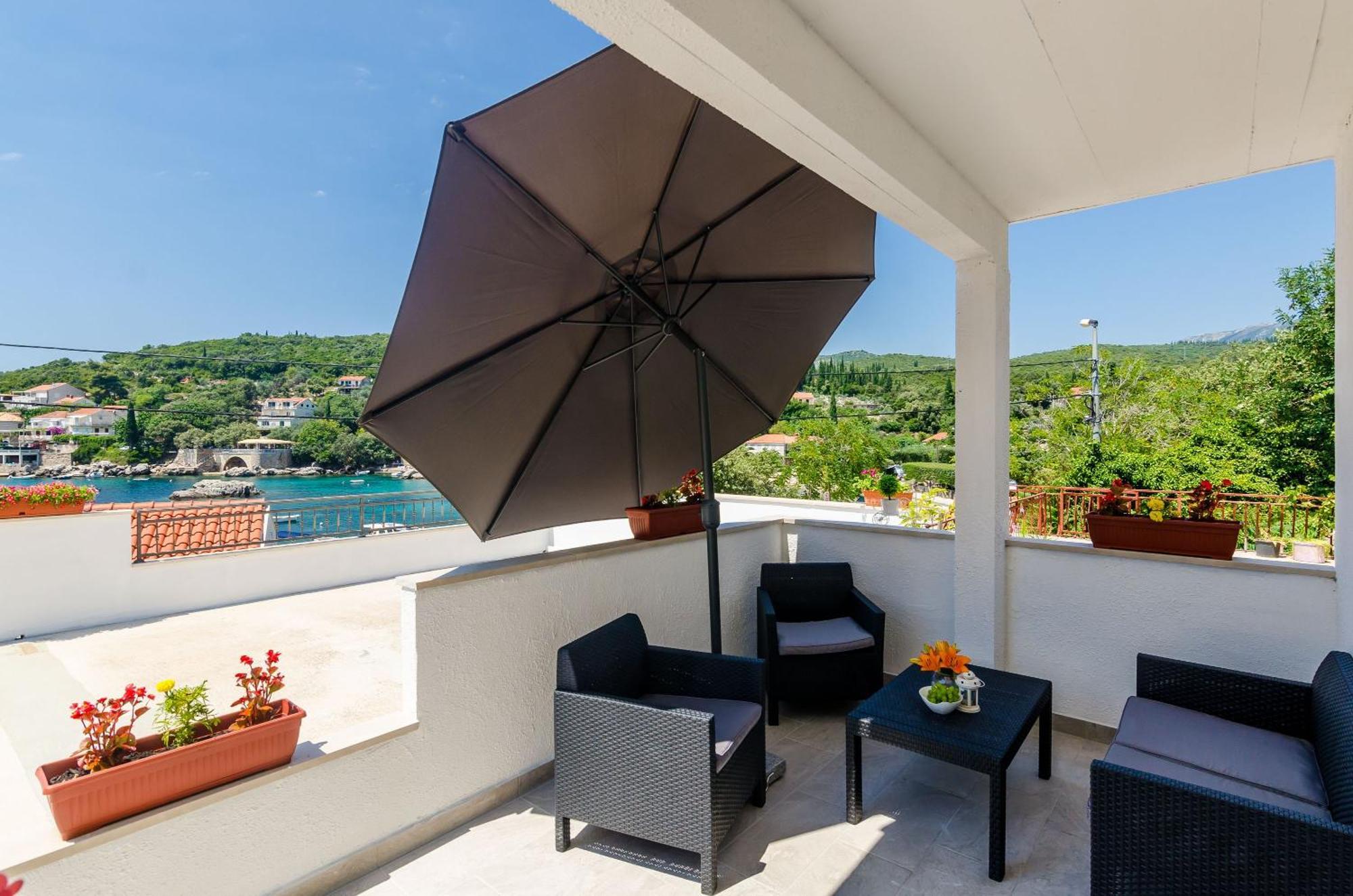 Mata Family Apartments مولونات الغرفة الصورة